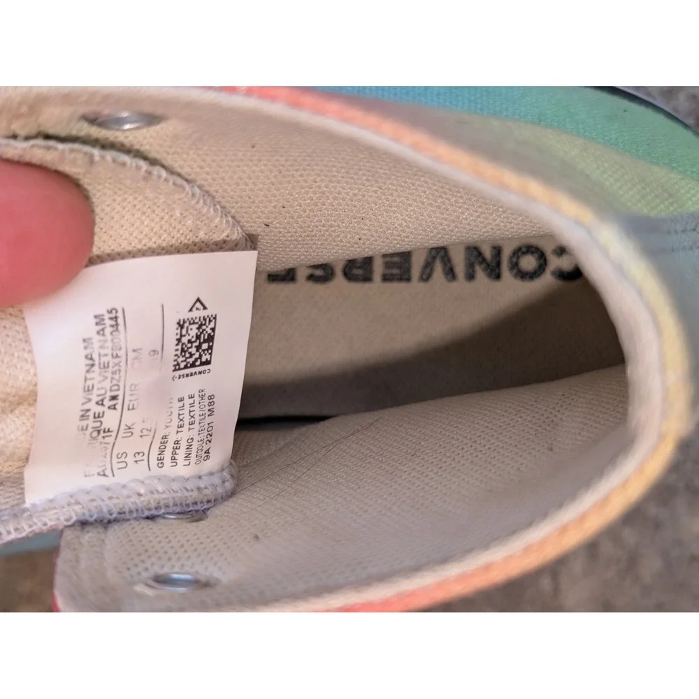 Converse Chuck Taylor All Star High Top Rainbow Ombre Kids Sneakers Sz 13